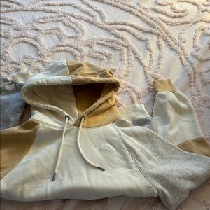 Champion Classic Fleece Hoodie - Cream and Tan/goldish